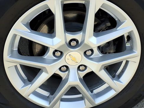 Used 2022 Chevrolet Equinox LT image 5