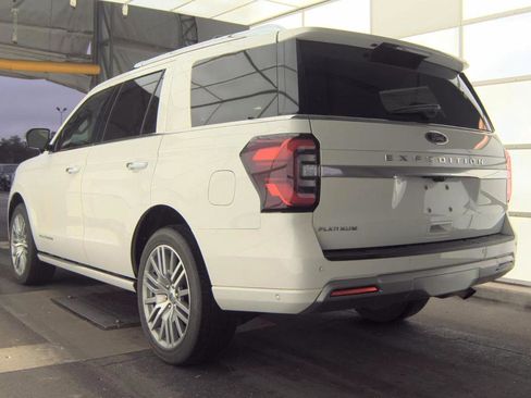 Used 2022 Ford Expedition Platinum image 9