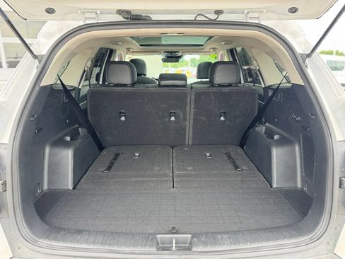 Used 2023 Kia Sorento S w/ Panoramic Sunroof Package AWD/4WD image 34
