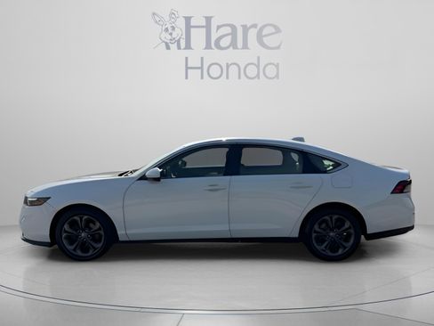 Used 2023 Honda Accord EX image 2