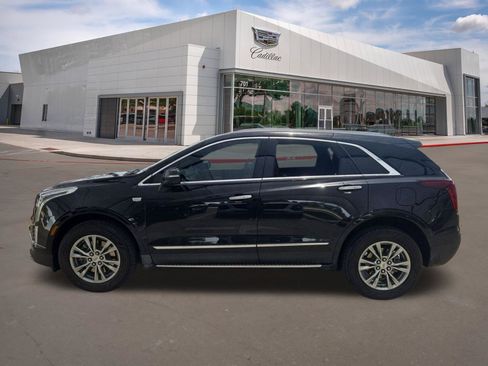 Used 2023 Cadillac XT5 Premium Luxury FWD image 3