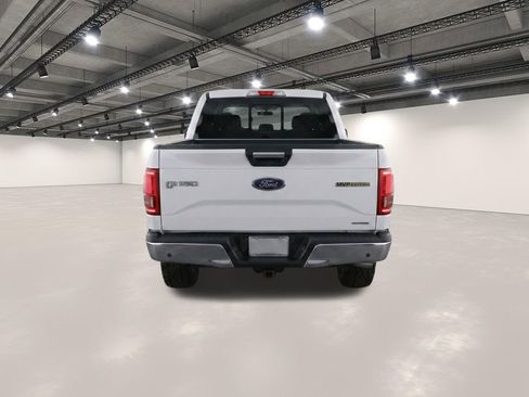 Used 2016 Ford F150 XLT w/ Equipment Group 302A Luxury AWD/4WD image 7
