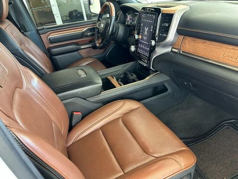 Used 2020 RAM 1500 Limited RWD image 32