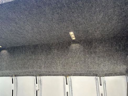 Used 2015 Chevrolet Express 2500 image 16