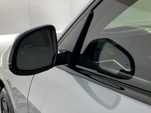 Certified 2025 BMW X5 xDrive40i w/ M Sport Package image 23