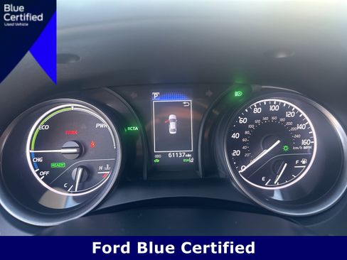 Used 2024 Toyota Camry SE w/ Cold Weather Package image 13