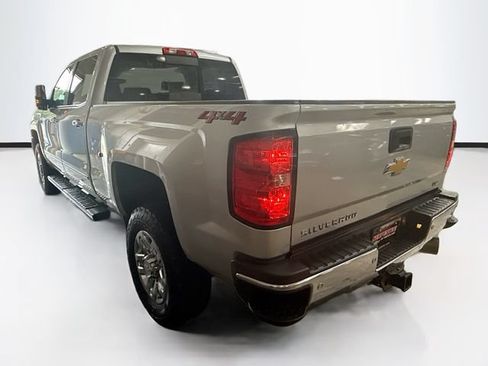 Used 2018 Chevrolet Silverado 2500 LTZ w/ Duramax Plus Package AWD/4WD image 8