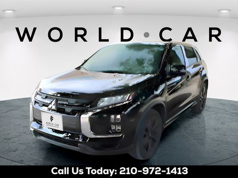 Used 2023 Mitsubishi Outlander Sport LE image 3
