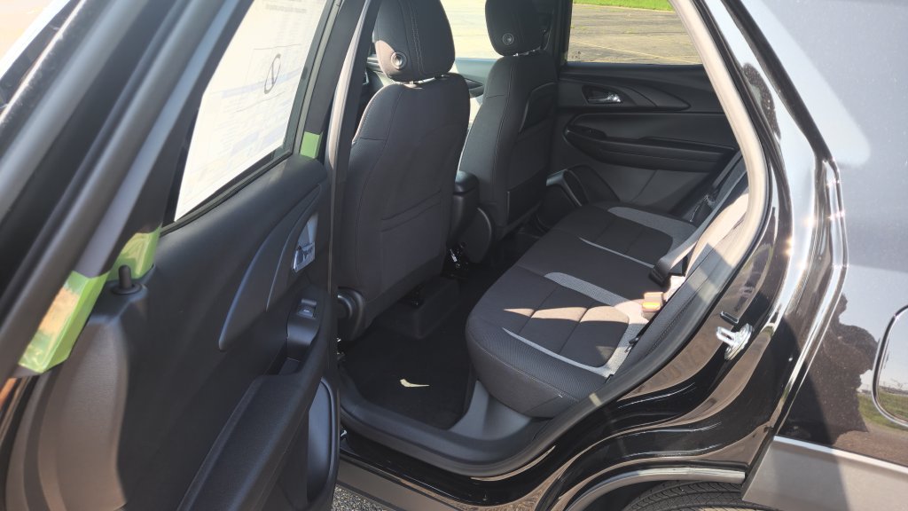 New 2026 Chevrolet TrailBlazer LS FWD image 25