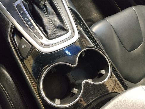 Used 2017 Ford Edge Titanium w/ Technology Package image 26