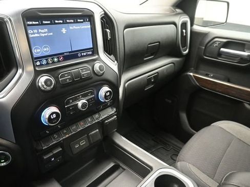 Used 2020 GMC Sierra 1500 Elevation w/ Elevation Value Package AWD/4WD image 29