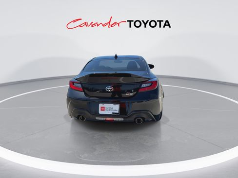 Used 2023 Toyota GR86 Premium image 7