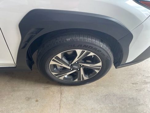 Used 2024 Subaru Crosstrek 2.0i Premium AWD/4WD image 11