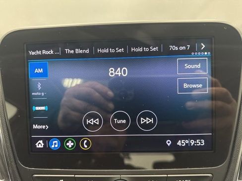 Used 2019 Chevrolet Malibu LT image 15