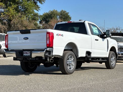 New 2025 Ford F250 XLT w/ F-250 >10K GVWR Package image 3