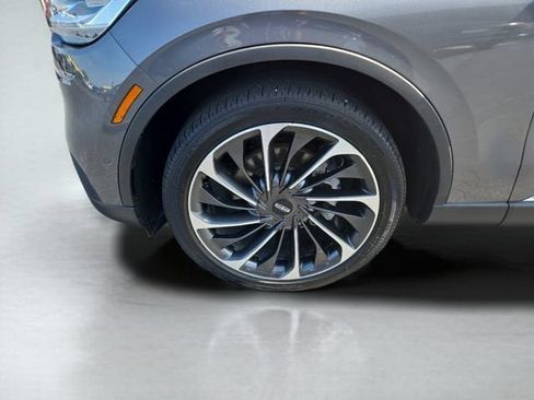 Used 2023 Lincoln Aviator Reserve w/ Equipment Group 201A AWD/4WD image 46
