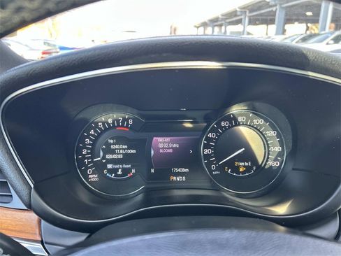 Used 2017 Lincoln MKC Reserve w/ Technology Package image 26