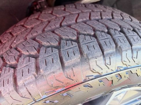 Used 2021 Chevrolet Silverado 1500 LT w/ Texas Edition Plus image 39