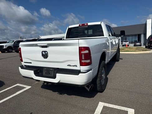 Used 2024 RAM 2500 Laramie AWD/4WD image 2