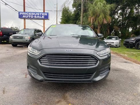Used 2016 Ford Fusion SE FWD image 4