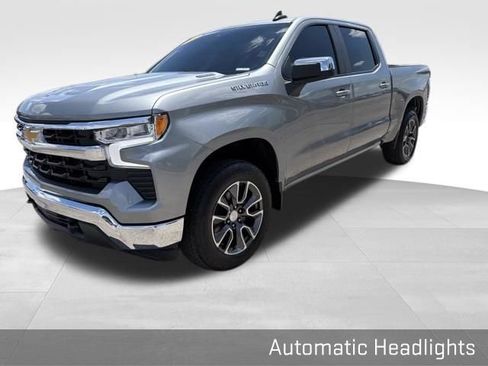 Used 2024 Chevrolet Silverado 1500 LT AWD/4WD image 6