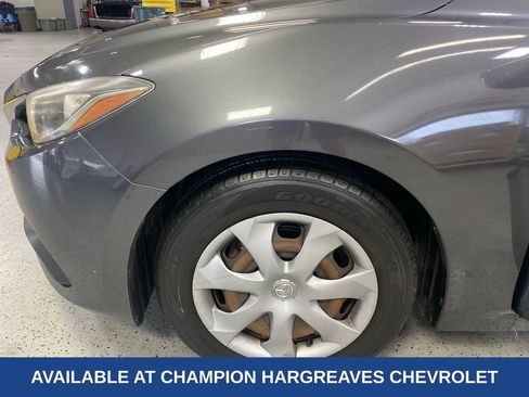 Used 2014 MAZDA MAZDA3 i Sport FWD image 41