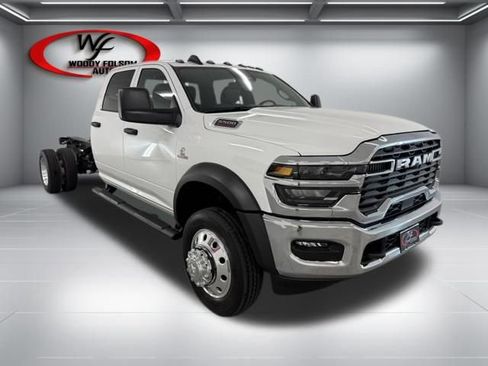 New 2026 RAM 5500 Tradesman image 3