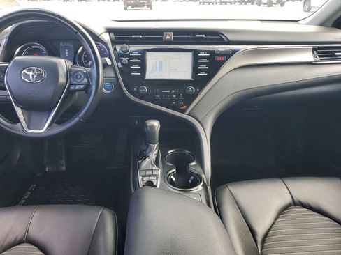 Used 2019 Toyota Camry SE image 10