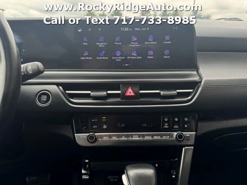Used 2024 Kia Seltos EX AWD/4WD image 25