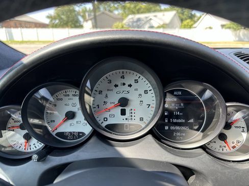 Used 2014 Porsche Cayenne GTS image 21