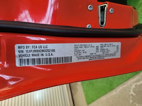 Used 2021 Jeep Cherokee Trailhawk w/ Premium Leather Package image 33