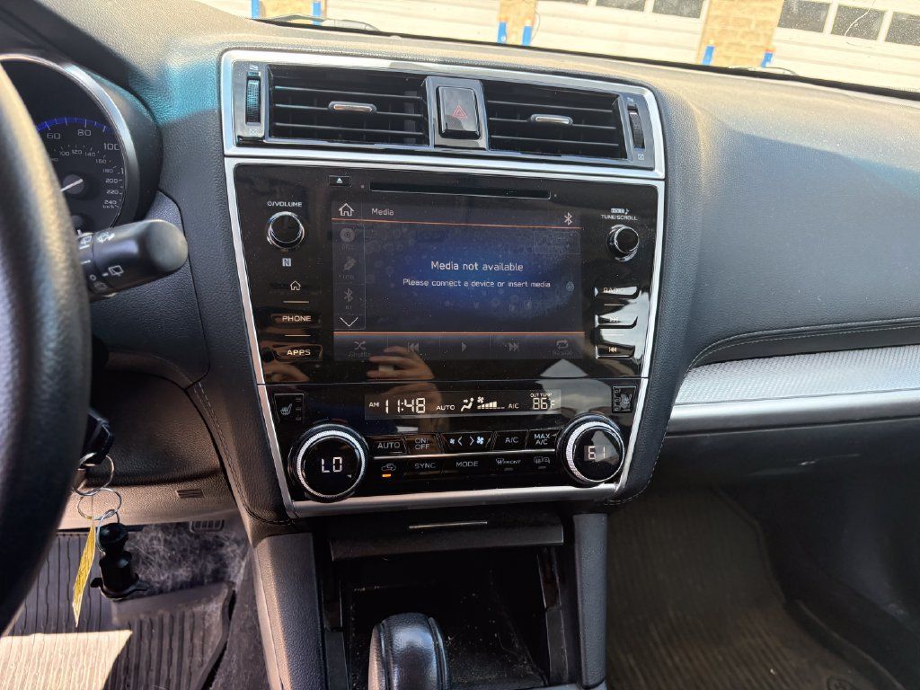 Used 2019 Subaru Outback 2.5i Premium AWD/4WD image 19