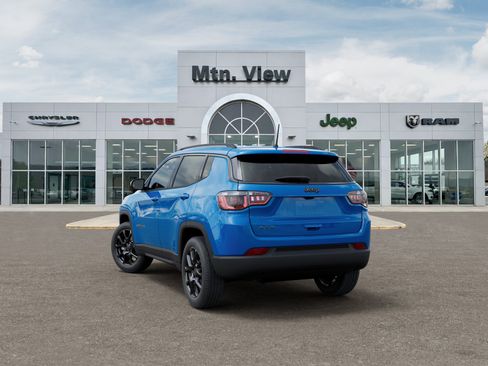 New 2026 Jeep Compass Latitude AWD/4WD image 3