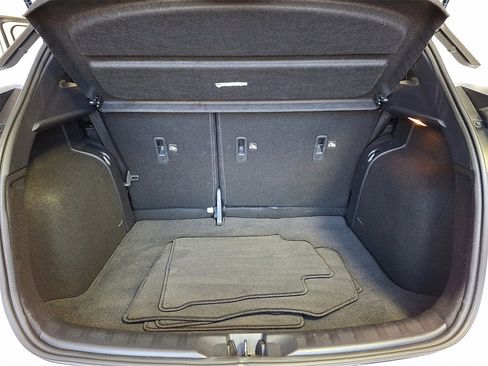 Used 2023 Nissan Kicks SR w/ SR Premium Package image 31