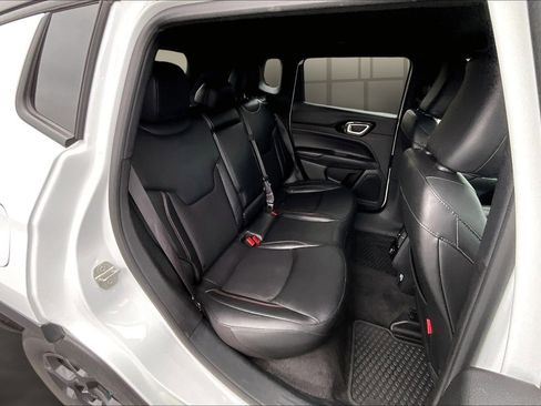 Used 2023 Jeep Compass Trailhawk image 25