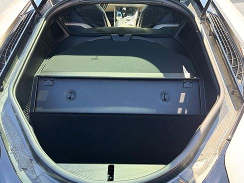 Used 2015 BMW i8 Base image 12