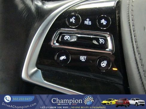 Used 2018 Cadillac Escalade ESV Platinum image 37