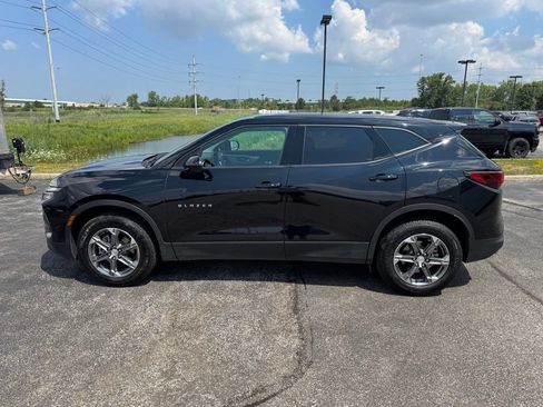 Used 2025 Chevrolet Blazer LT AWD/4WD image 4