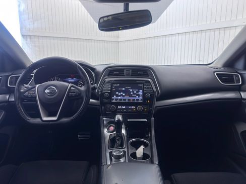 Used 2017 Nissan Maxima 3.5 S FWD image 17