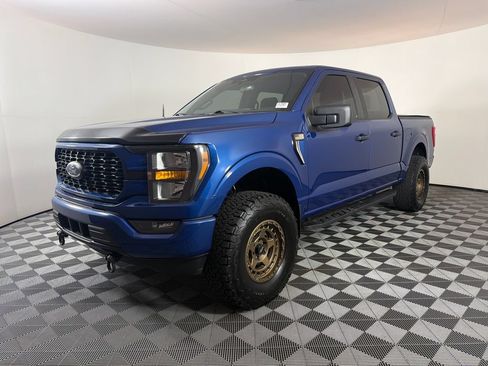 Used 2022 Ford F150 XL w/ STX Appearance Package AWD/4WD image 4