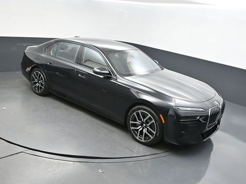 New 2026 BMW 740i xDrive 740i xDrive w/ Executive Package image 19