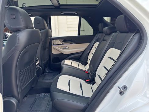 Used 2024 Mercedes-Benz GLE 63 AMG S image 48