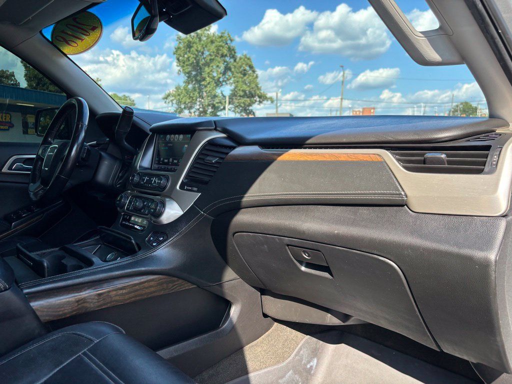 Used 2018 GMC Yukon XL Denali RWD image 29