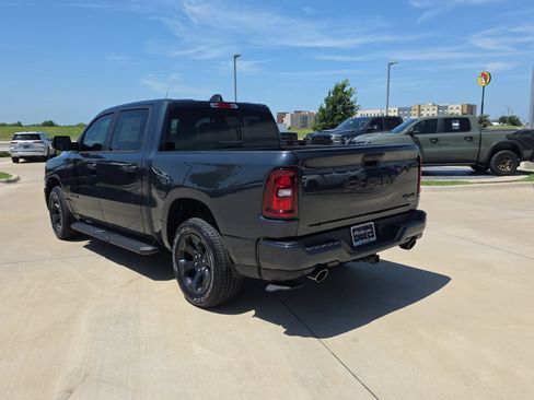 New 2026 RAM 1500 Express AWD/4WD image 7