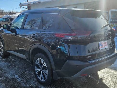 Used 2023 Nissan Rogue SV w/ SV Premium Package image 6