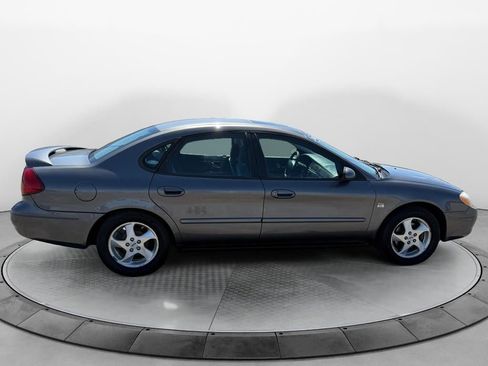 Used 2003 Ford Taurus SES FWD image 6