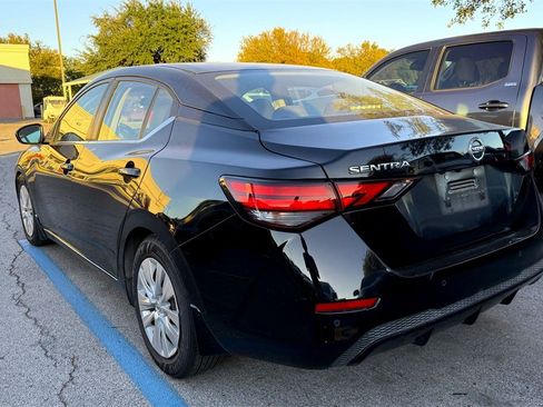 Used 2020 Nissan Sentra S image 7