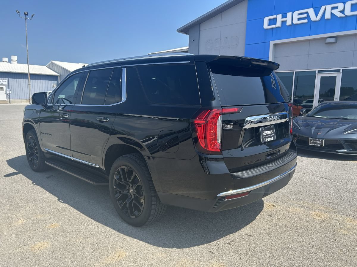 Used 2022 GMC Yukon SLT w/ SLT Luxury Package RWD image 6