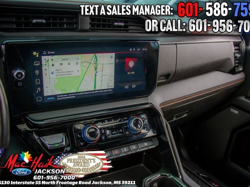 Used 2023 GMC Sierra 1500 AT4 w/ AT4 Premium Package image 17