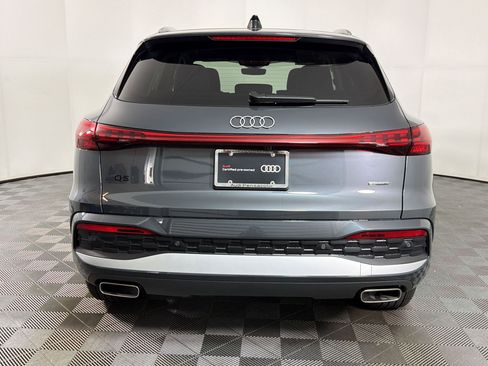 Certified 2025 Audi Q5 Premium w/ Convenience Package AWD/4WD image 8